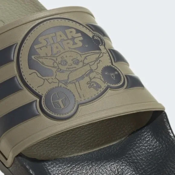 adidas x Star Wars Mandalorian Baby Yoda Adilette - Picture 2 of 8